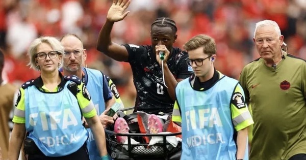 Cầu thủ Canada chia tay World Cup 2026 vì gãy chân: Cơ hội nào cho fan cá cược? - hình ảnh - new88com.vip Cầu thủ Canada chia tay World Cup 2026 vì gãy chân: Cơ hội nào cho fan cá cược? - hình ảnh - new88com.vip